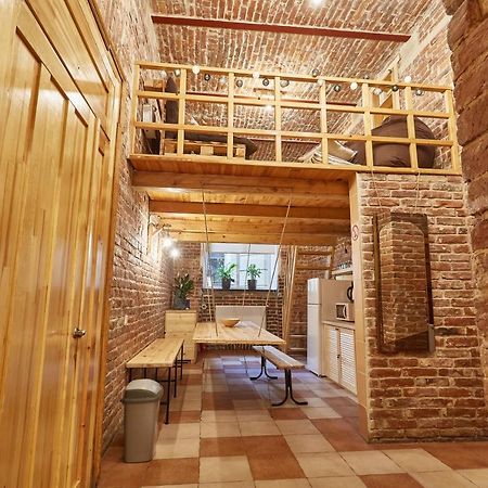 Shelter Apartment Liov Exterior foto